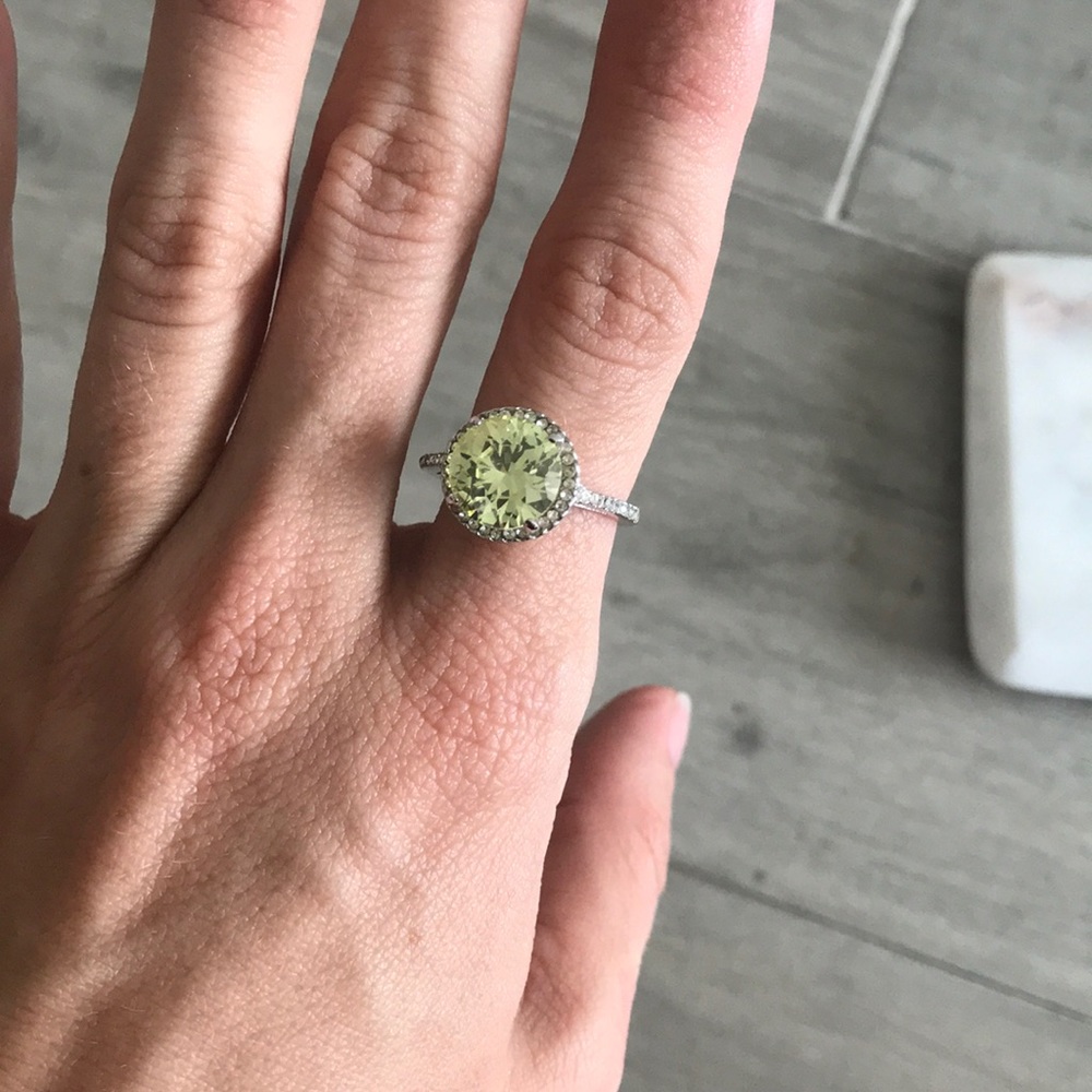 Yellow stone ring